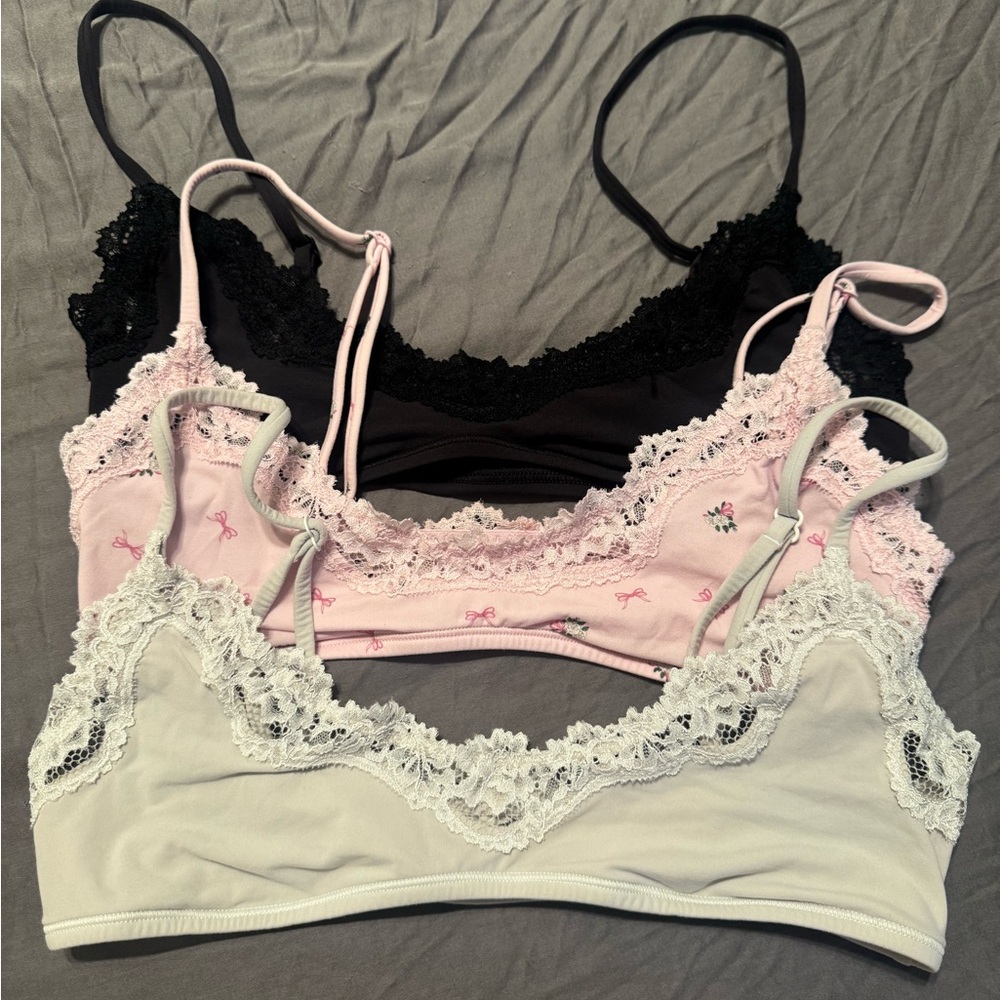 SKIMS Black and Pink Lace Trim Bralette Set